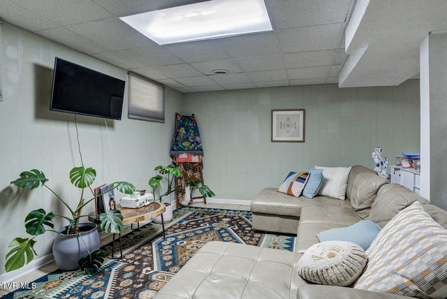 436 Springfield Drive, Bristol, TN 37620