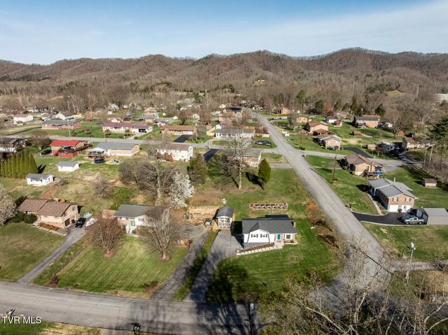 436 Springfield Drive, Bristol, TN 37620