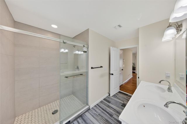 98 Bender Road, Westtown, NY 10998