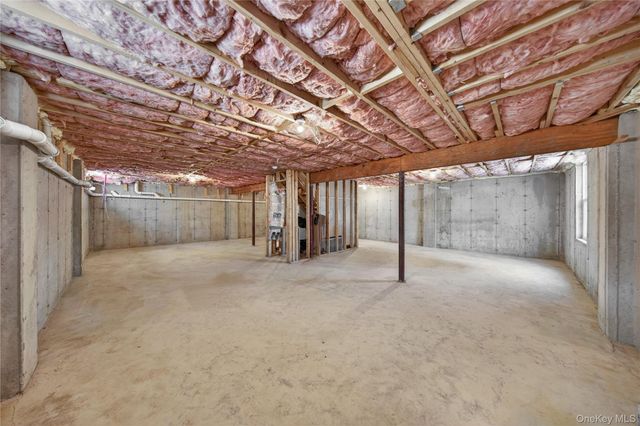 98 Bender Road, Westtown, NY 10998