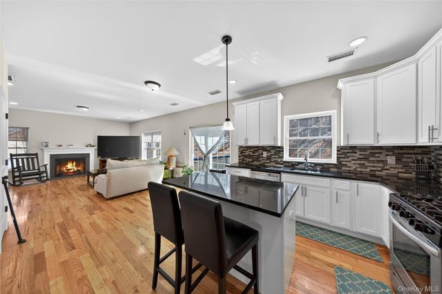 98 Bender Road, Westtown, NY 10998