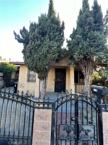 1560 E 66th Street, Los Angeles, CA 90001