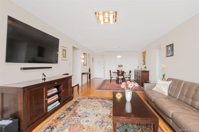 1155 Warburton Avenue 3PR, Yonkers, NY 10701