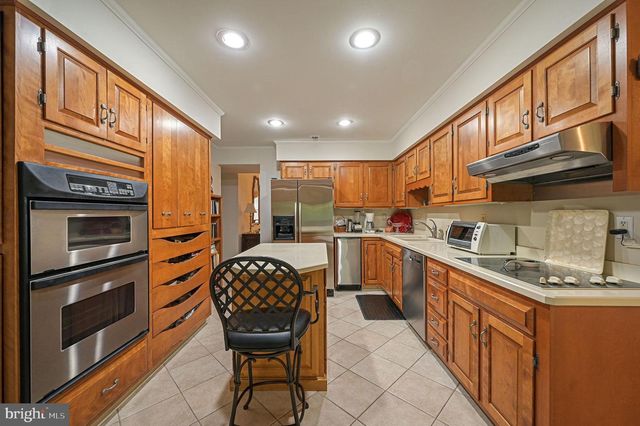 69 S TURNBERRY DR, Dover, DE 19904