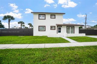 301 SW 12th Ave, Dania Beach, FL 33004