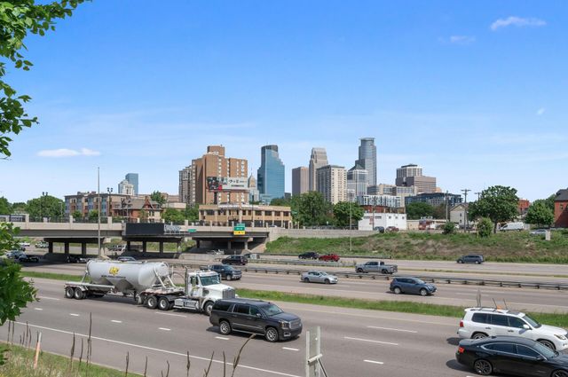 1811 Elliot Avenue 2, Minneapolis, MN 55404