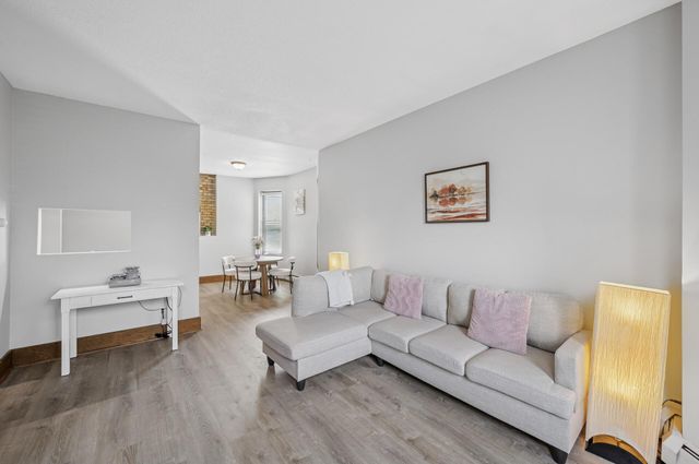 1811 Elliot Avenue 2, Minneapolis, MN 55404