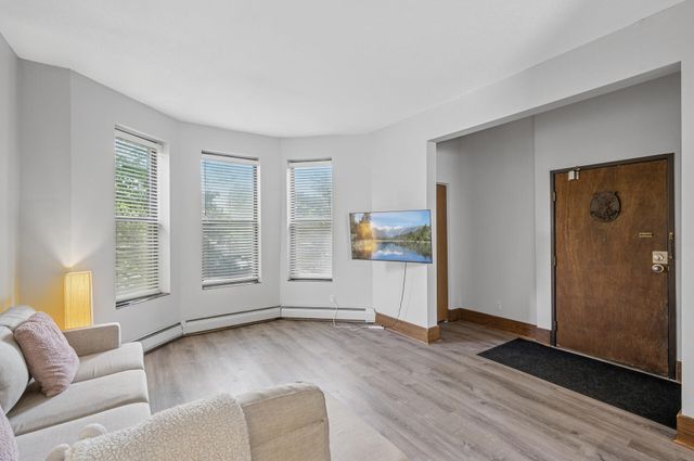 1811 Elliot Avenue 2, Minneapolis, MN 55404