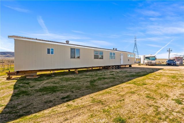 0 Bellbird Place, Lancaster, CA 93536