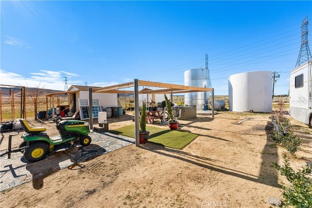 0 Bellbird Place, Lancaster, CA 93536