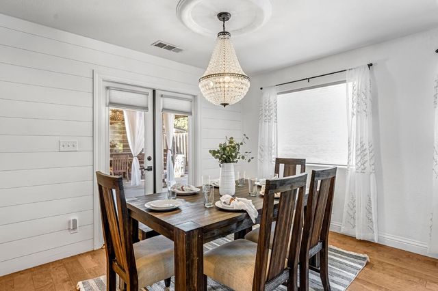 2361 Cromwell Avenue, Clovis, CA 93611