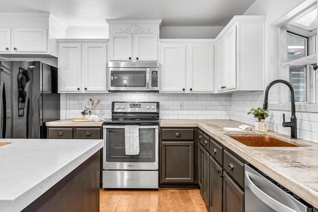 2361 Cromwell Avenue, Clovis, CA 93611