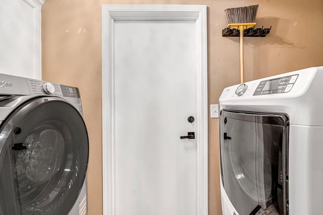 2361 Cromwell Avenue, Clovis, CA 93611