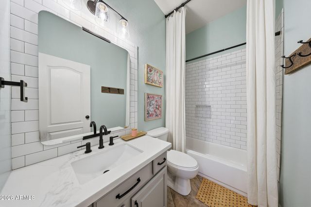 18754 E Oak Hill Lane, Queen Creek, AZ 85142