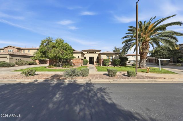 18754 E Oak Hill Lane, Queen Creek, AZ 85142