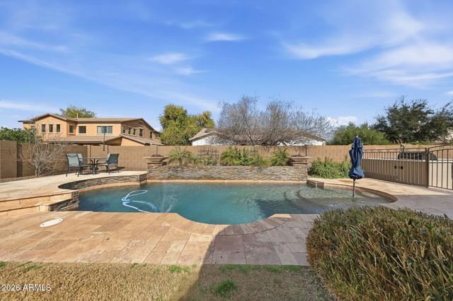 18754 E Oak Hill Lane, Queen Creek, AZ 85142