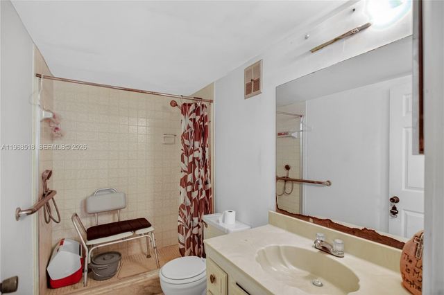 470 N Laurel 4, Margate, FL 33063