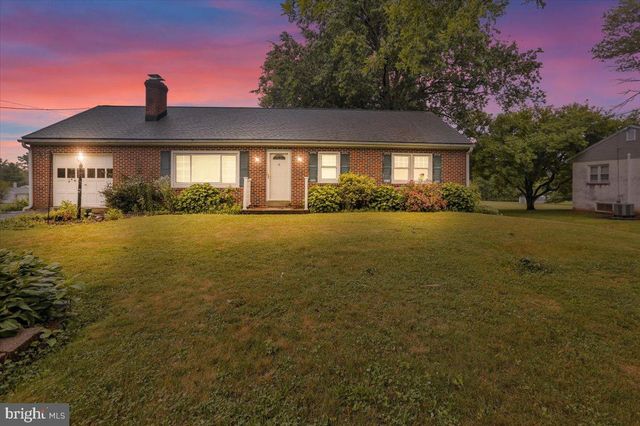 6 FREED AVE, Spring City, PA 19475