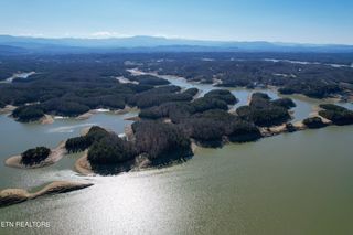 0 Douglas Bay Way, Dandridge, TN 37725
