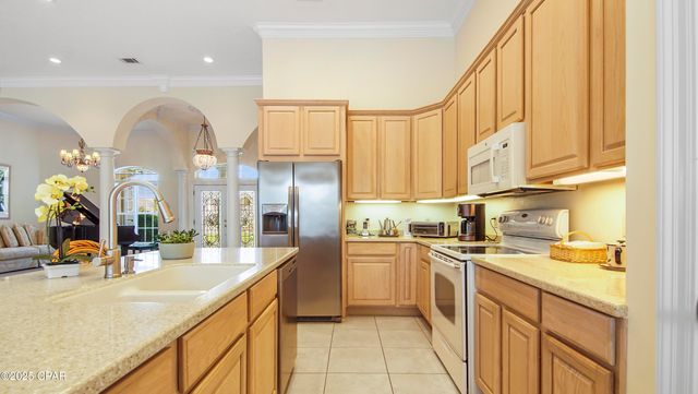 124 Legend Lakes Drive, Panama City, FL 32408