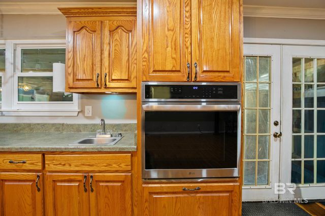 13545 Lyons Avenue, Bayou La Batre, AL 36509