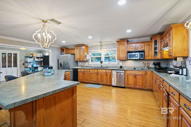 13545 Lyons Avenue, Bayou La Batre, AL 36509