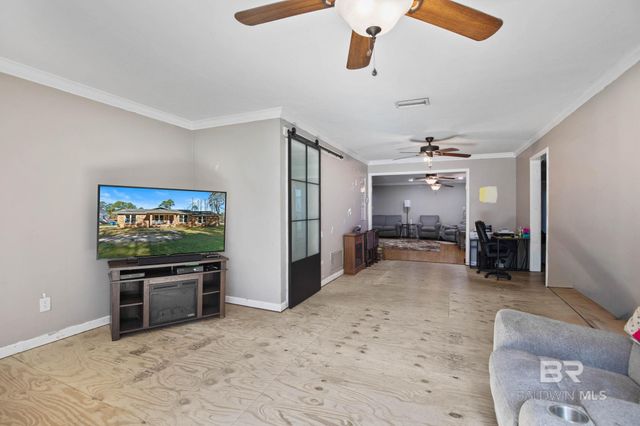 13545 Lyons Avenue, Bayou La Batre, AL 36509