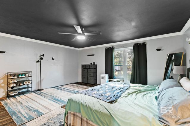 13545 Lyons Avenue, Bayou La Batre, AL 36509