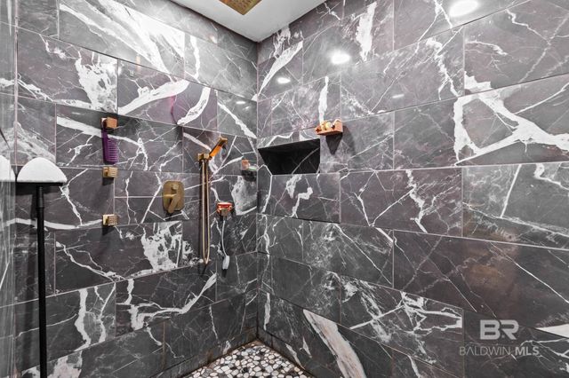 13545 Lyons Avenue, Bayou La Batre, AL 36509