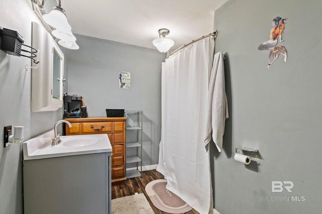 13545 Lyons Avenue, Bayou La Batre, AL 36509