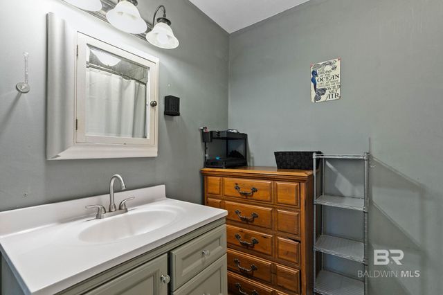 13545 Lyons Avenue, Bayou La Batre, AL 36509