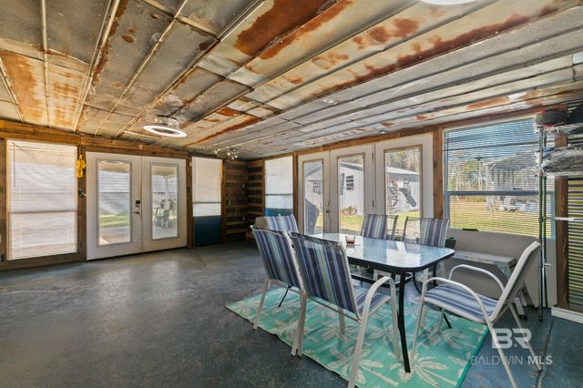 13545 Lyons Avenue, Bayou La Batre, AL 36509