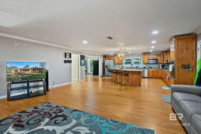 13545 Lyons Avenue, Bayou La Batre, AL 36509
