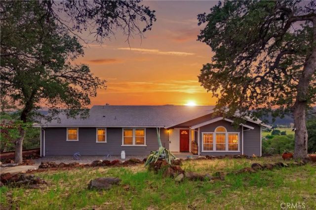 19415 Dallas Court, Hidden Valley Lake, CA 95467