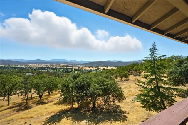 19415 Dallas Court, Hidden Valley Lake, CA 95467