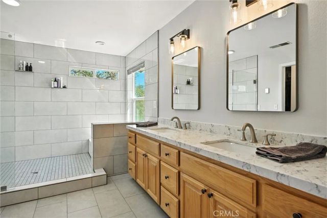 19415 Dallas Court, Hidden Valley Lake, CA 95467