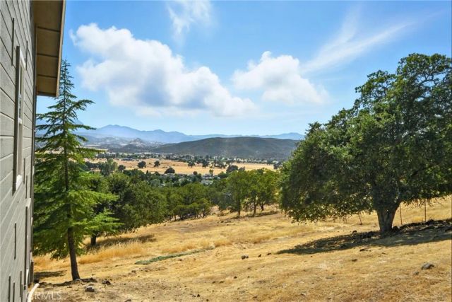 19415 Dallas Court, Hidden Valley Lake, CA 95467