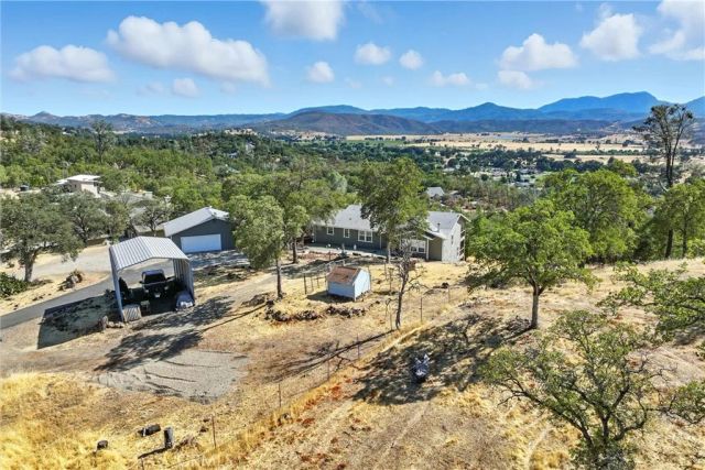 19415 Dallas Court, Hidden Valley Lake, CA 95467
