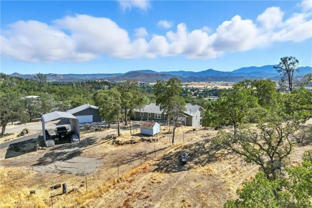 19415 Dallas Court, Hidden Valley Lake, CA 95467