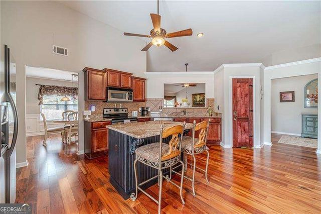 4659 White Horse Drive, Braselton, GA 30517