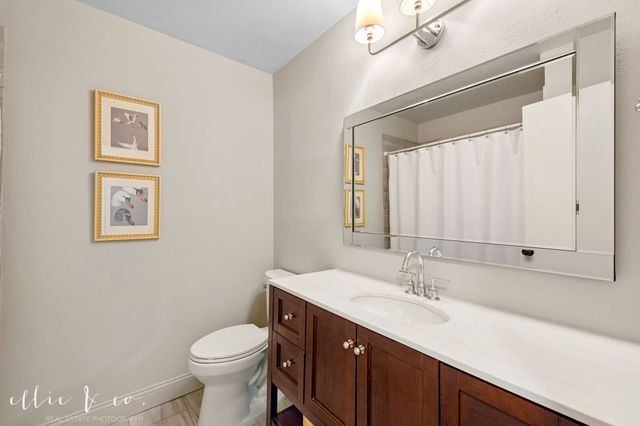 2033 River Oaks Circle, Abilene, TX 79605