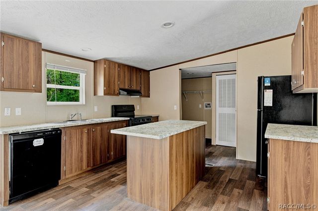 3040 N Thad Terrace, Crystal River, FL 34428