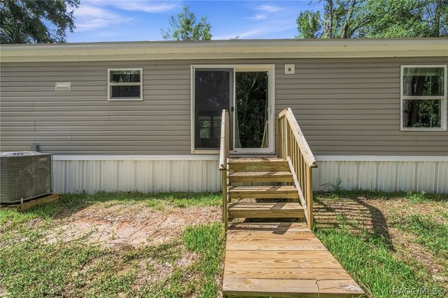 3040 N Thad Terrace, Crystal River, FL 34428