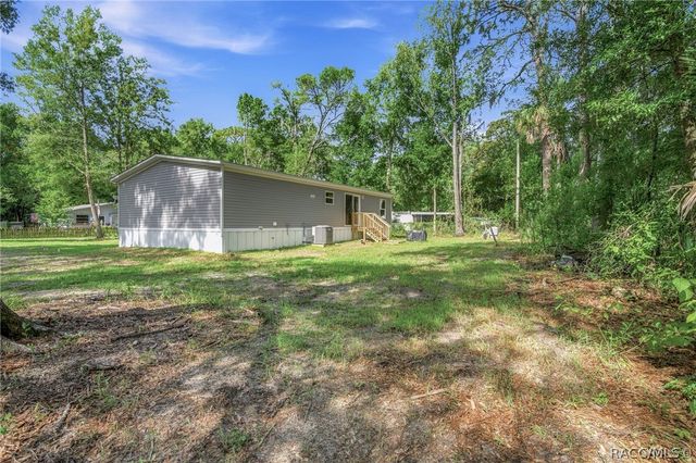 3040 N Thad Terrace, Crystal River, FL 34428
