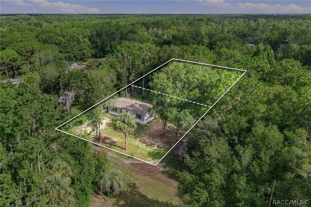 3040 N Thad Terrace, Crystal River, FL 34428