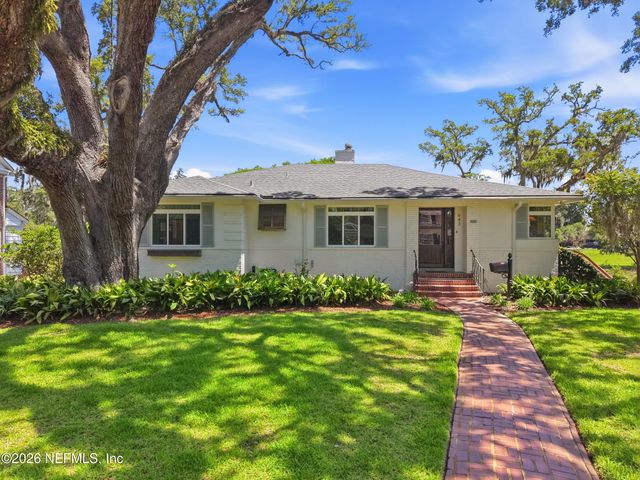 943 BROOKWOOD Road, Jacksonville, FL 32207