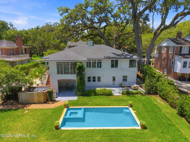 943 BROOKWOOD Road, Jacksonville, FL 32207