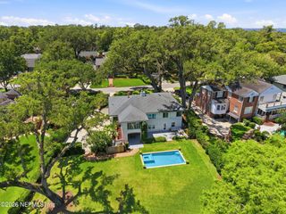 943 BROOKWOOD Road, Jacksonville, FL 32207
