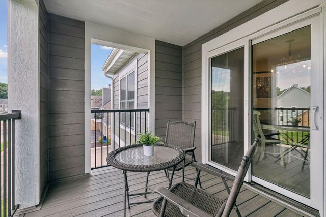 6155 Chasewood Parkway 201, Minnetonka, MN 55343