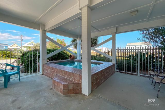 1487 W Beach Boulevard, Gulf Shores, AL 36542